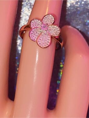 ✨🌸Blush Bloom Rose Gold Flower Ring | Diamond Accent Floral Statement, Sz 7